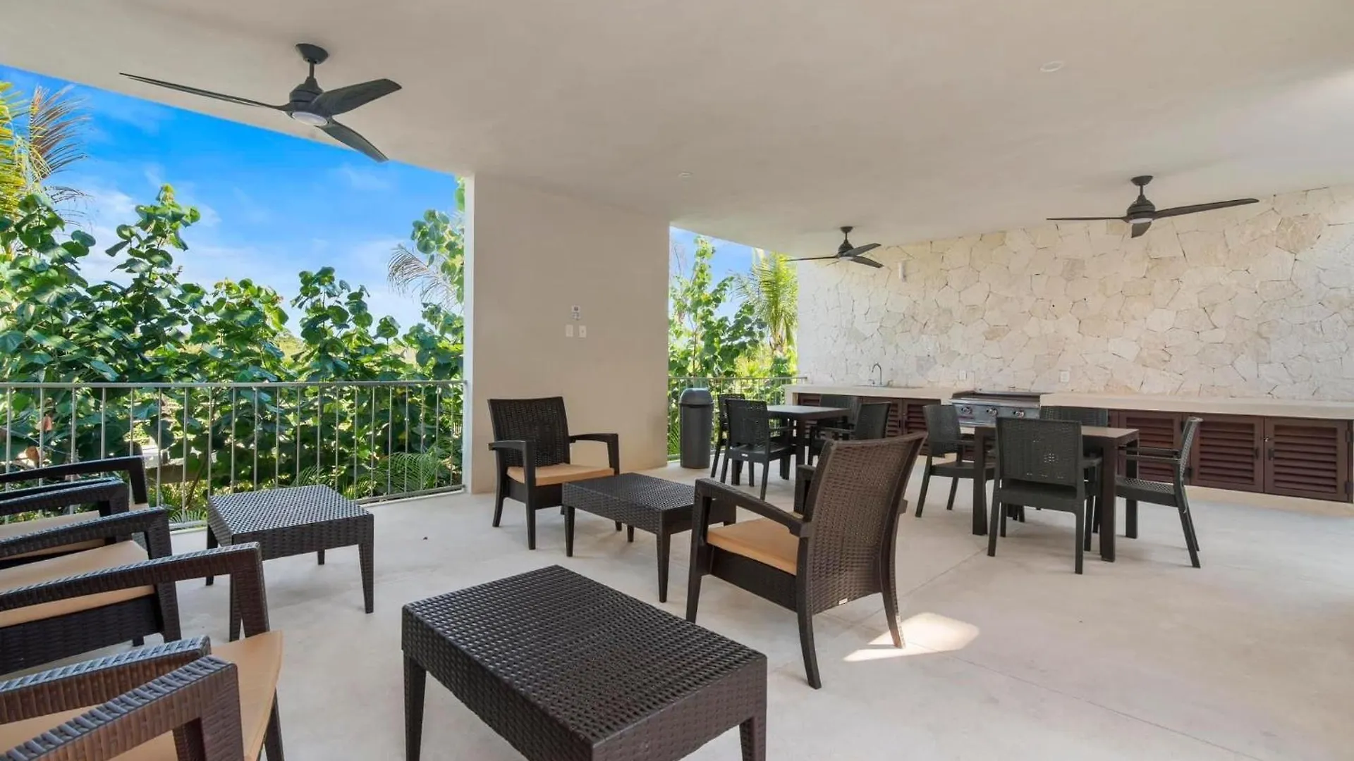 Akumal Bay, Planta Baja A Pasos De La Playa Apartment